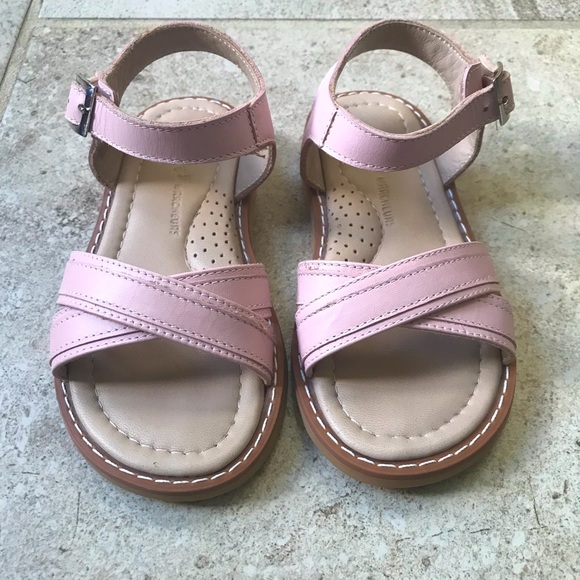 Petits Marcheurs pink open-toe Size toddler